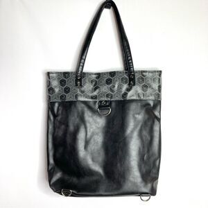 ThinkGeek D20 D&D Large Black Tote Bag Faux Leather Dungeons and Dragons